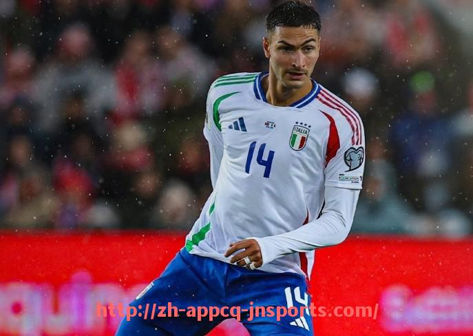 江南体育APP-西甲联赛历史赛程对比及赛程安排优化建议